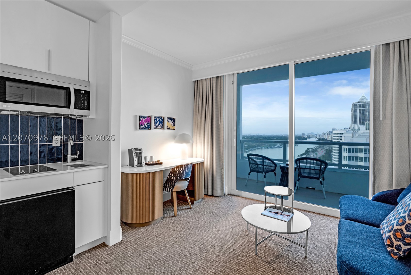 4401 Collins Ave #1609, Miami Beach FL 33140