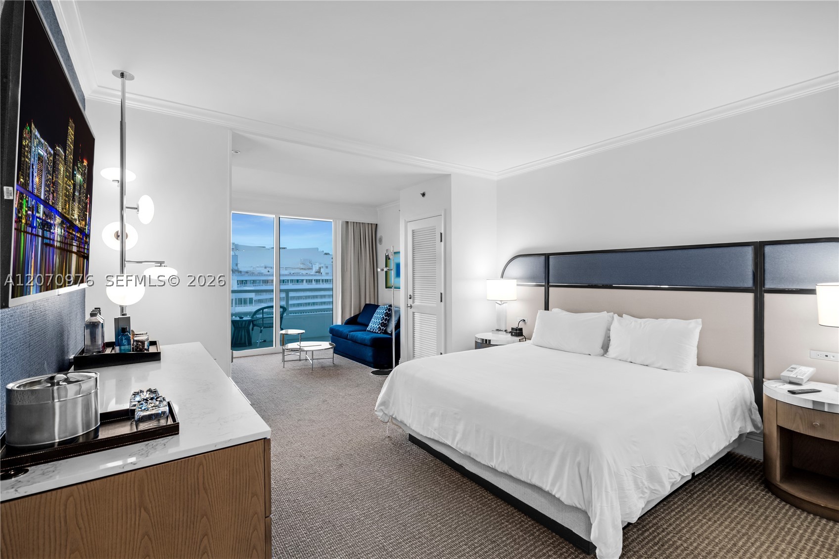 4401 Collins Ave #1609, Miami Beach FL 33140