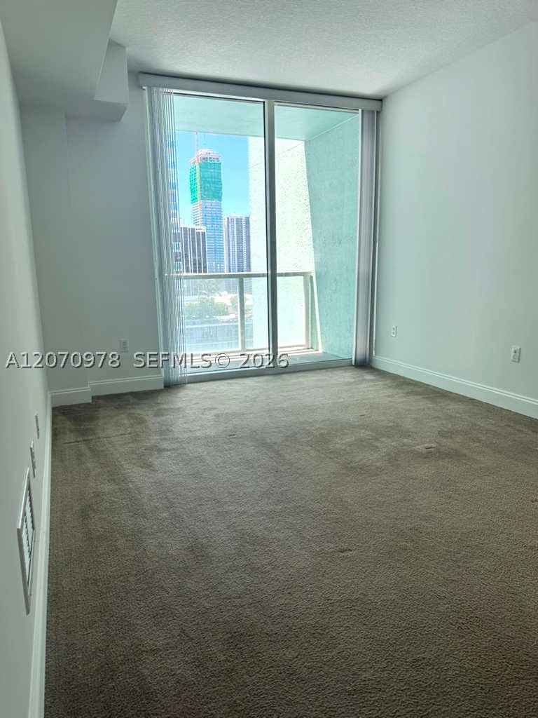 1900 N Bayshore Dr #1807, Miami FL 33132