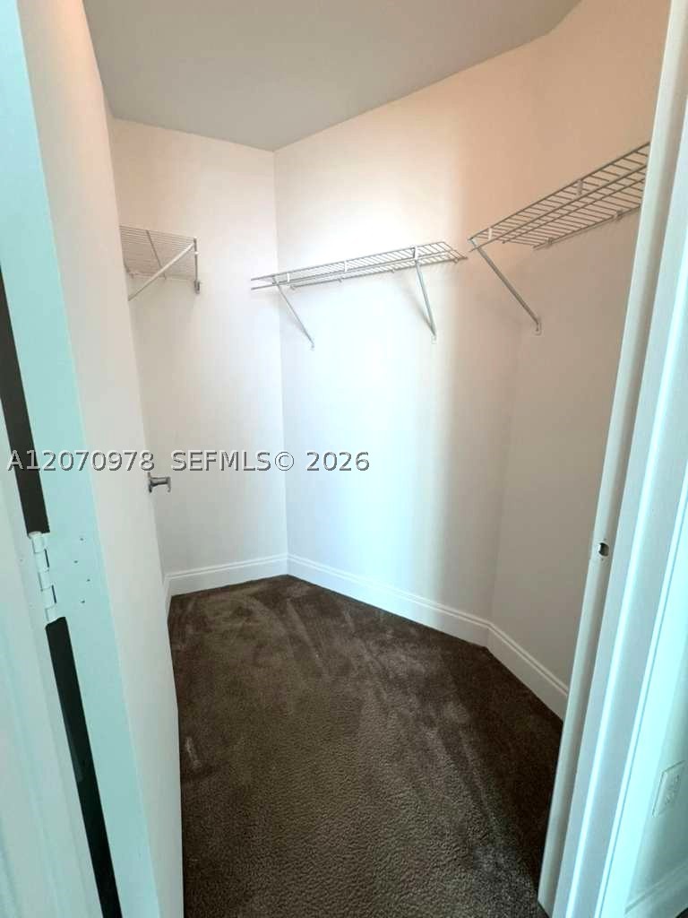 1900 N Bayshore Dr #1807, Miami FL 33132