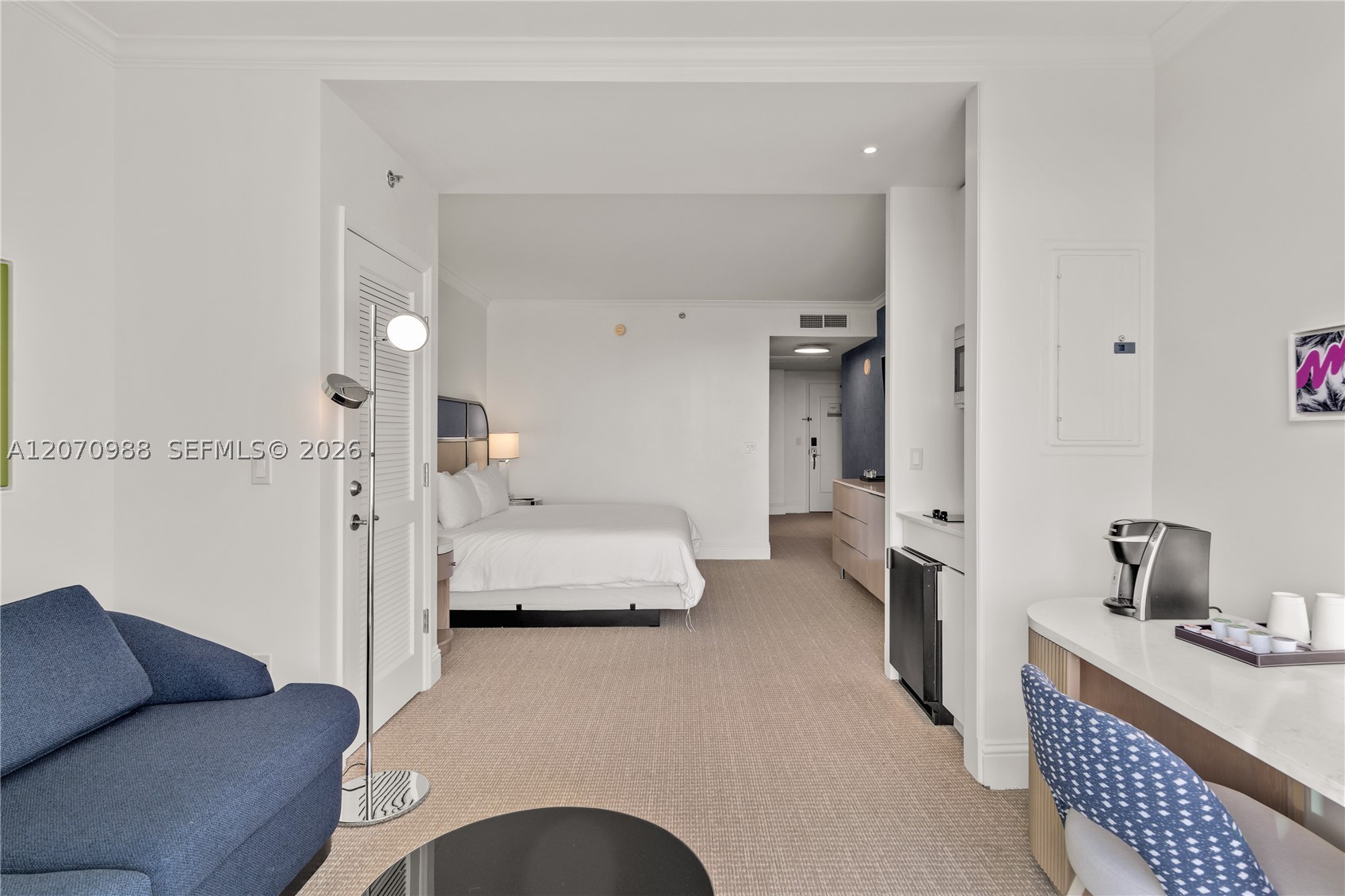 4401 Collins Ave #1508, Miami Beach FL 33140