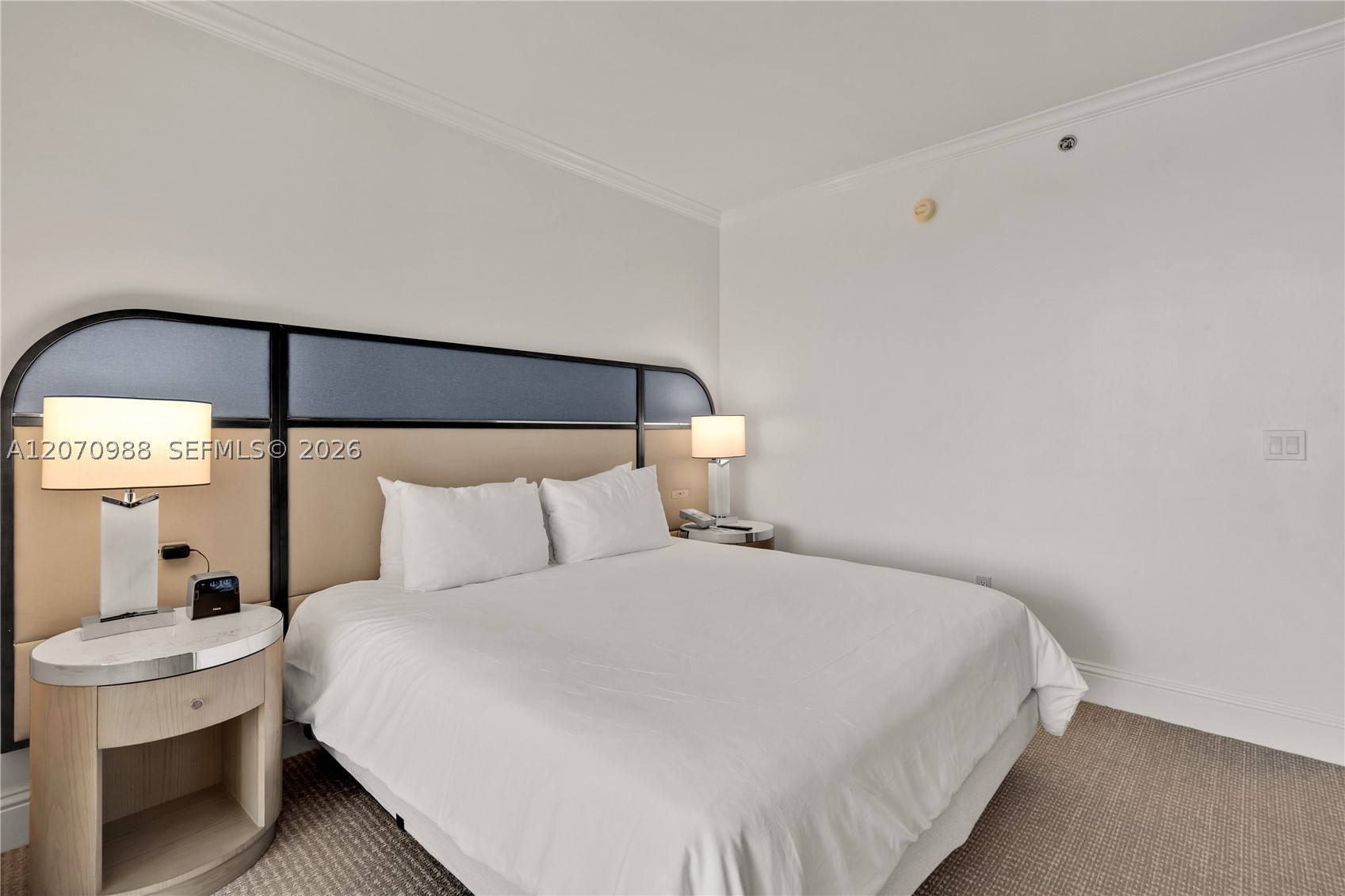 4401 Collins Ave #1508, Miami Beach FL 33140