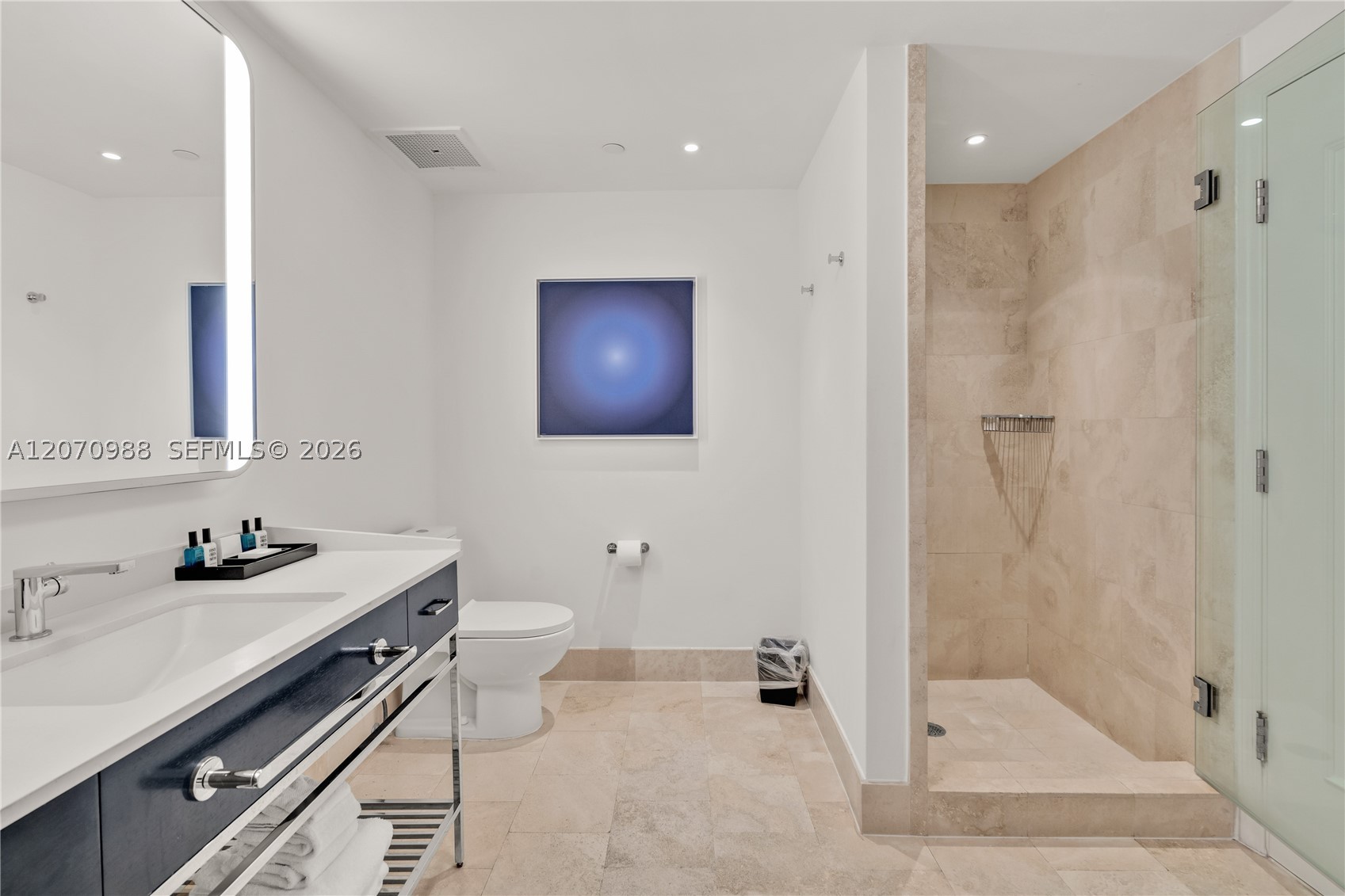4401 Collins Ave #1508, Miami Beach FL 33140