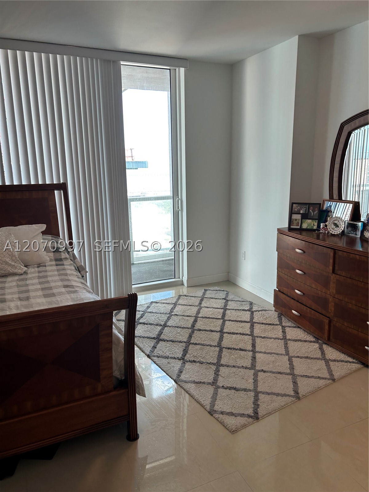 244 Biscayne Blvd #3106, Miami FL 33132
