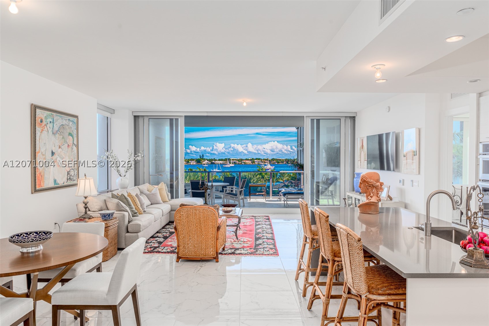 1 Water Club Way #404, North Palm Beach FL 33408