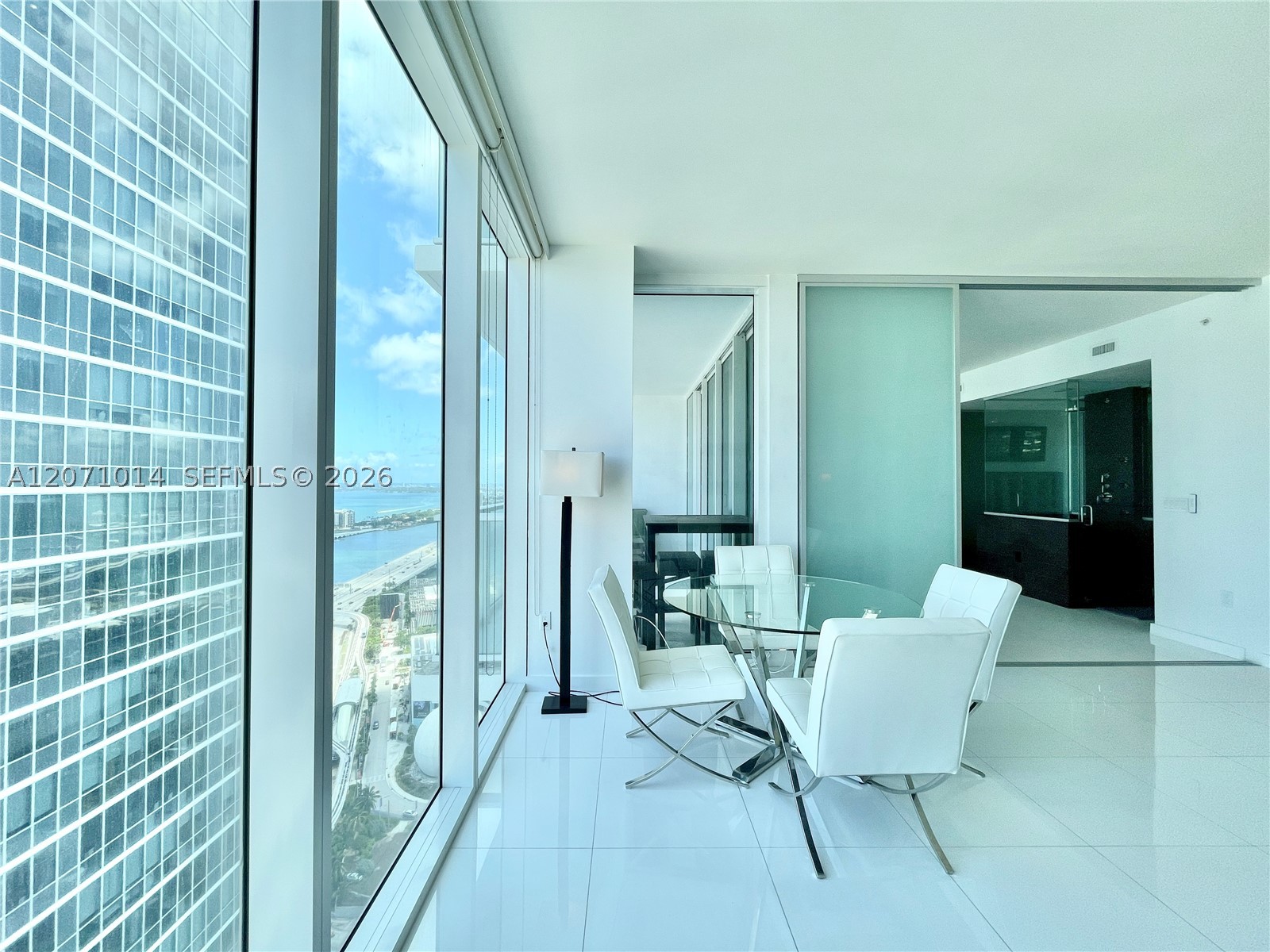 1040 Biscayne Blvd #3305, Miami FL 33132