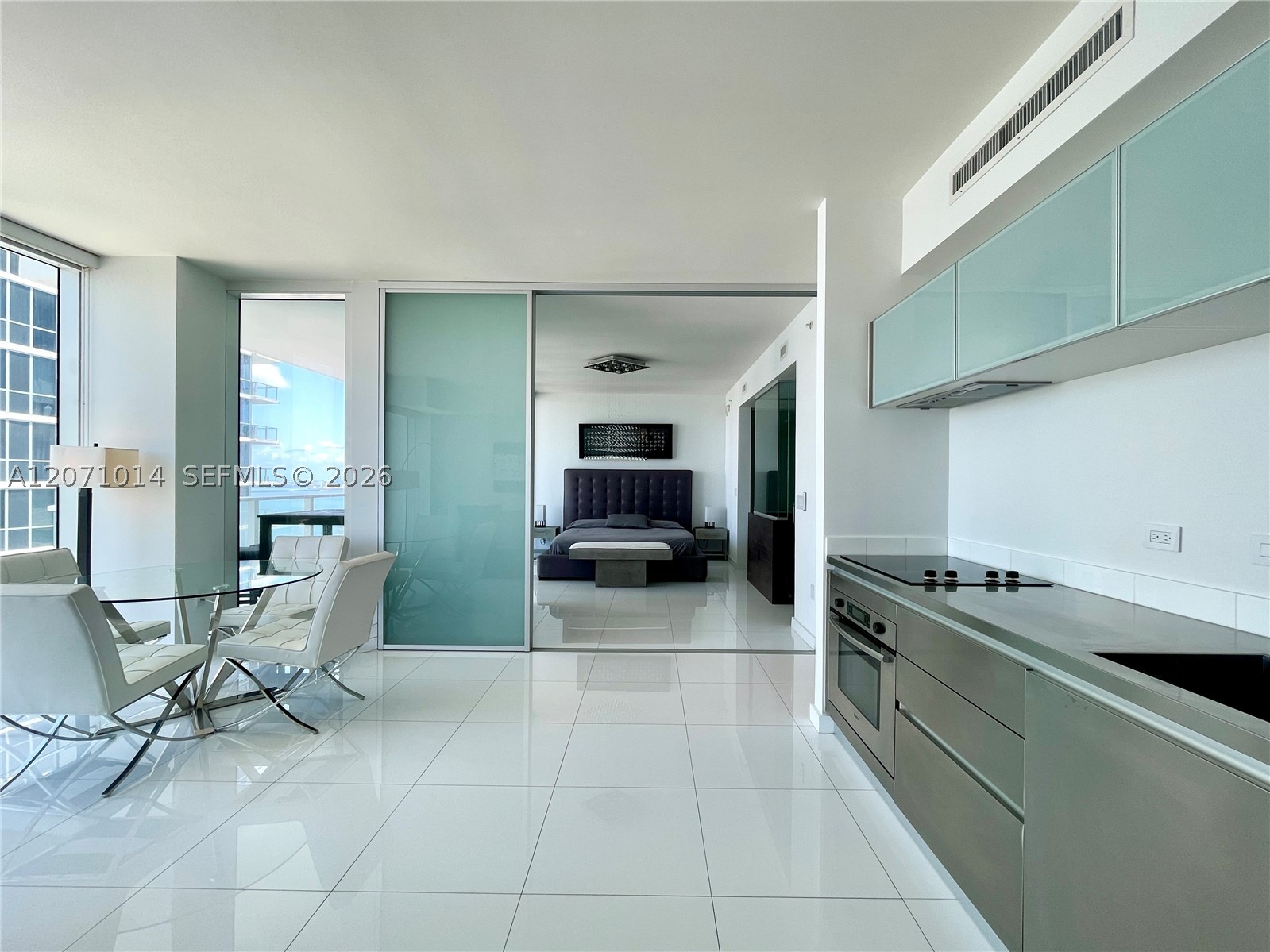 1040 Biscayne Blvd #3305, Miami FL 33132