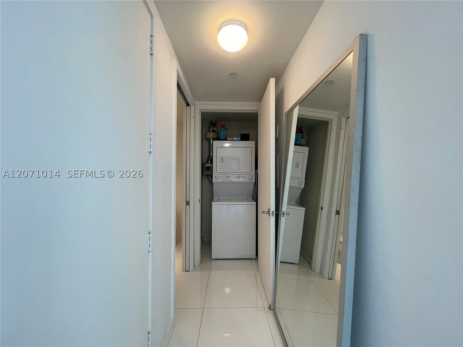 1040 Biscayne Blvd #3305, Miami FL 33132