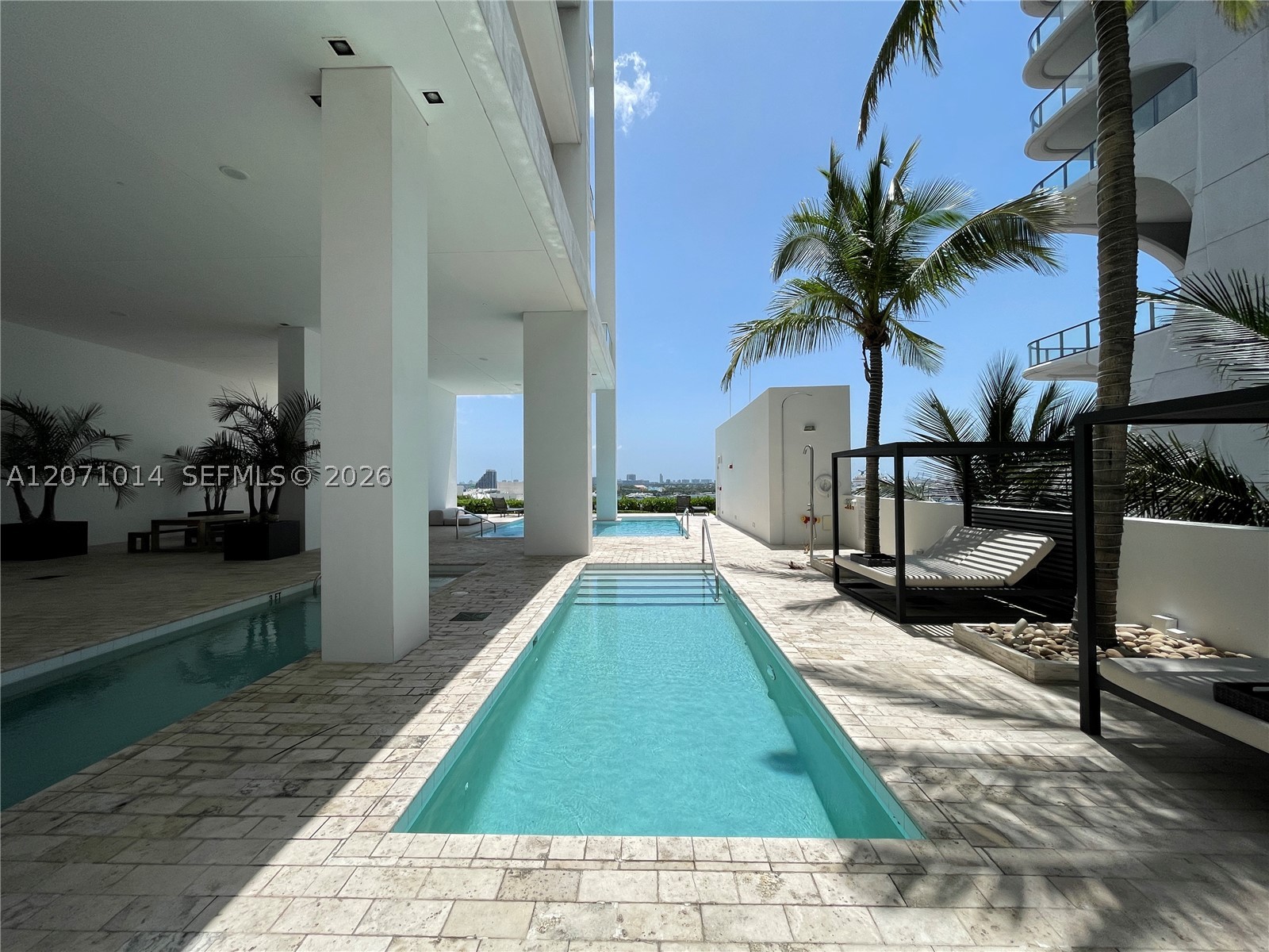 1040 Biscayne Blvd #3305, Miami FL 33132