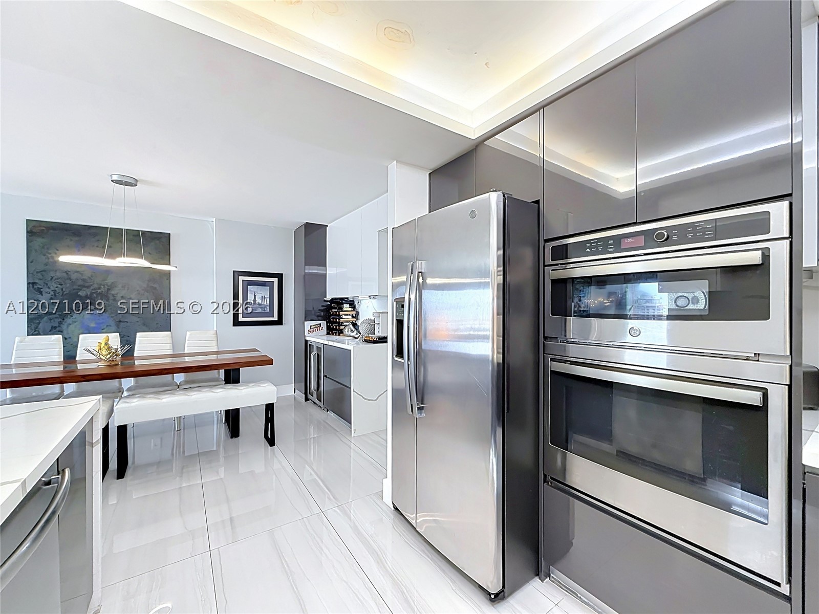 6900 Bay Dr #11G, Miami Beach FL 33141