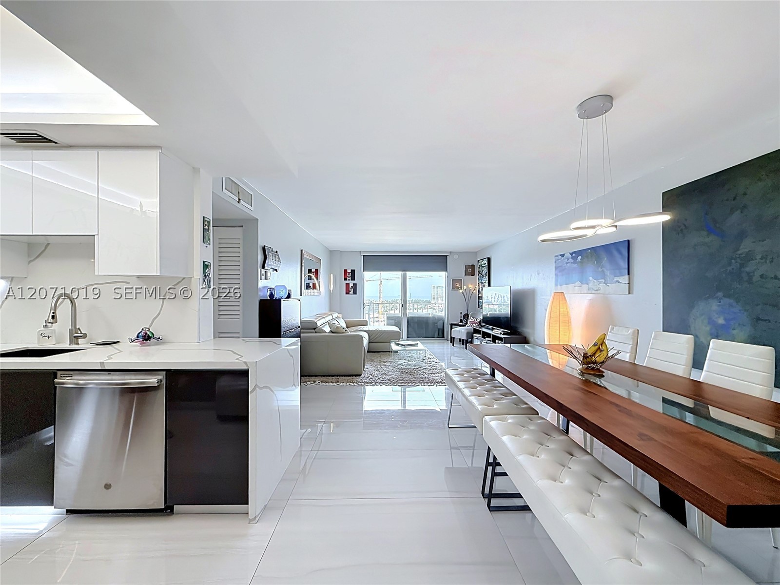 6900 Bay Dr #11G, Miami Beach FL 33141