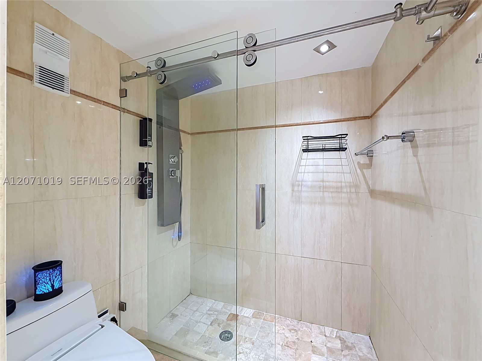 6900 Bay Dr #11G, Miami Beach FL 33141