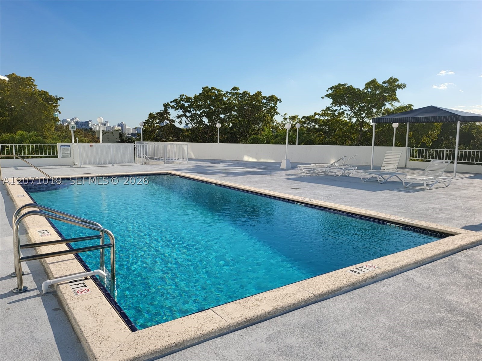 6900 Bay Dr #11G, Miami Beach FL 33141