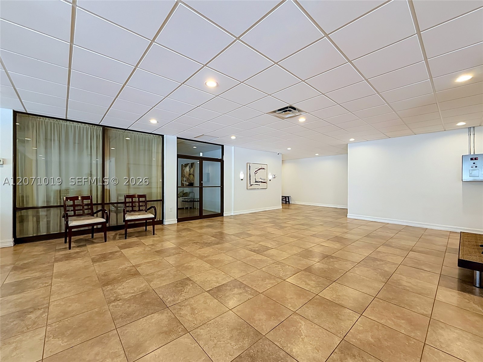 6900 Bay Dr #11G, Miami Beach FL 33141