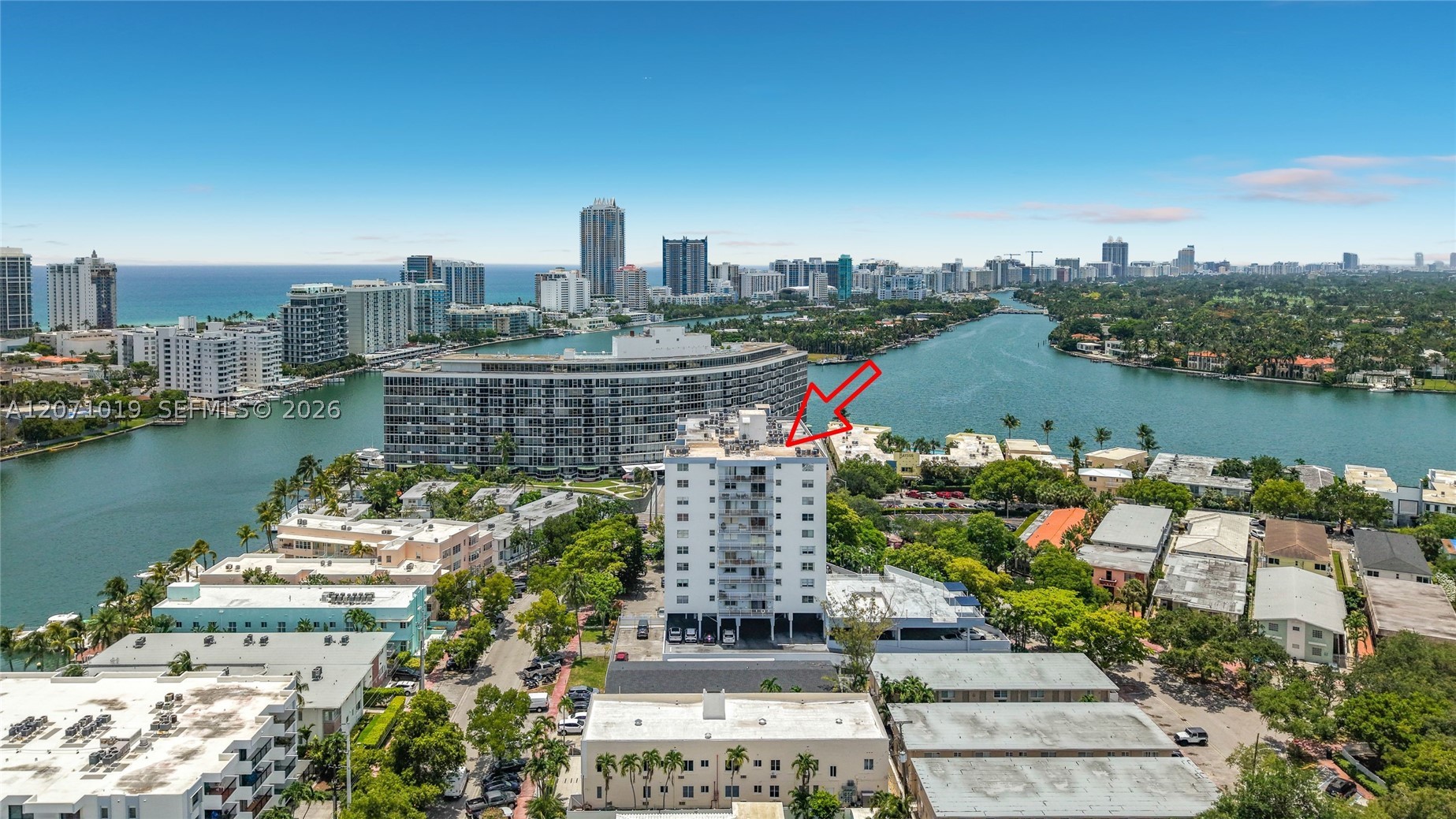 6900 Bay Dr #11G, Miami Beach FL 33141
