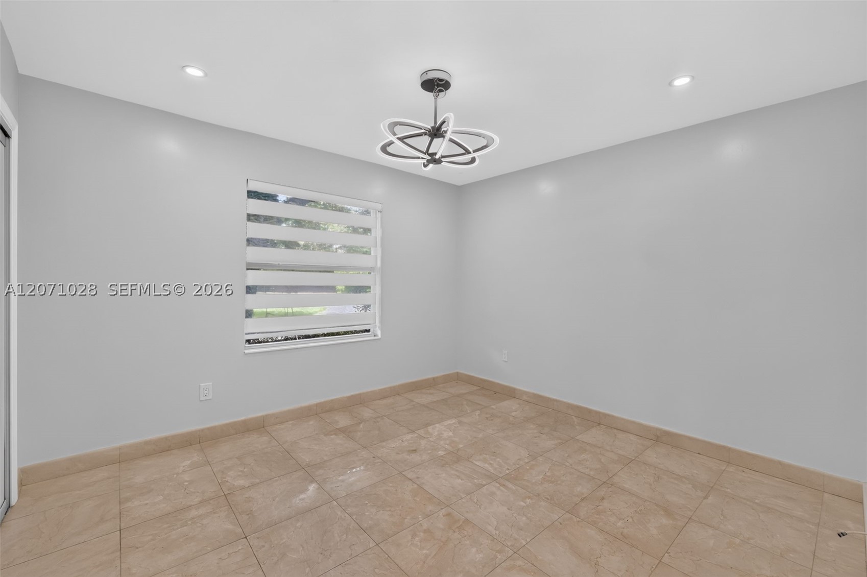 10890 SW 95th St, Miami FL 33176