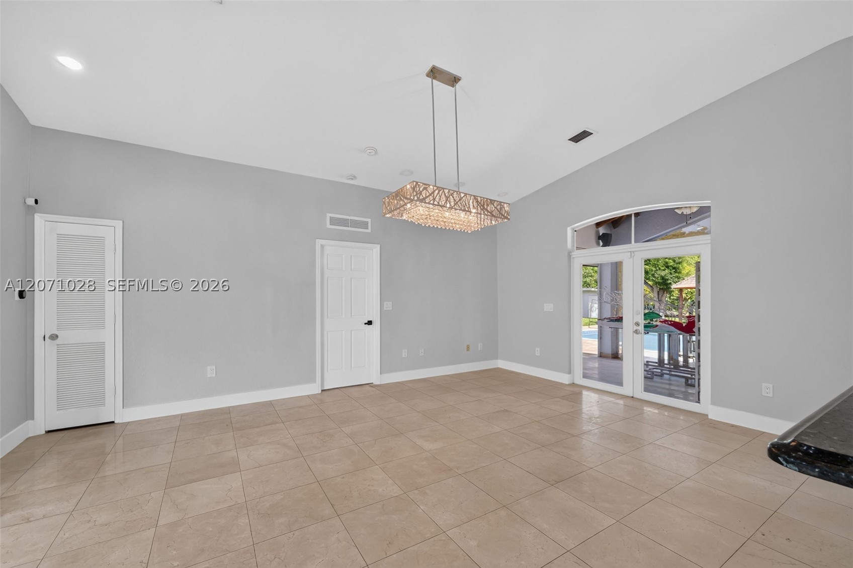 10890 SW 95th St, Miami FL 33176