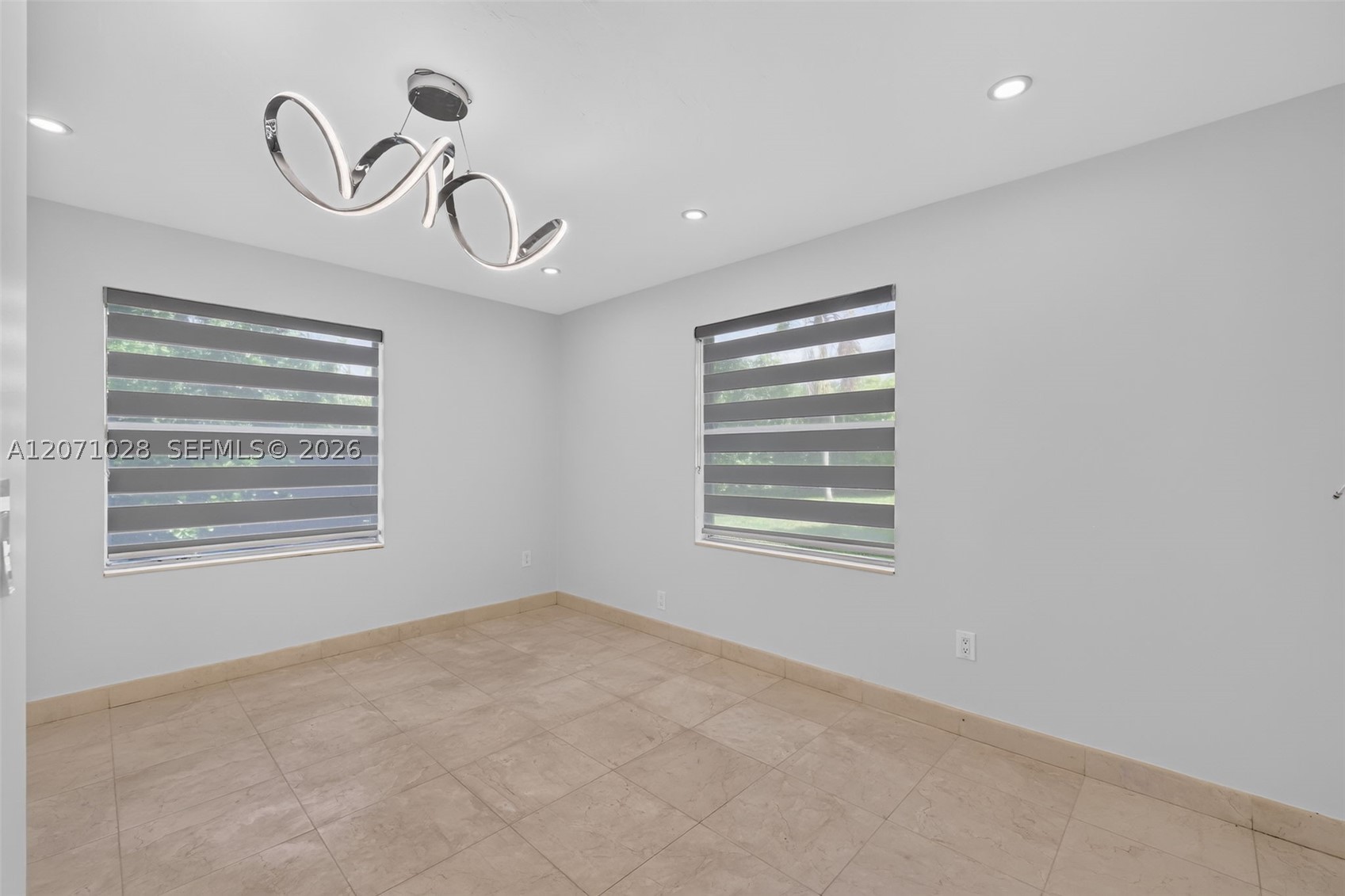 10890 SW 95th St, Miami FL 33176