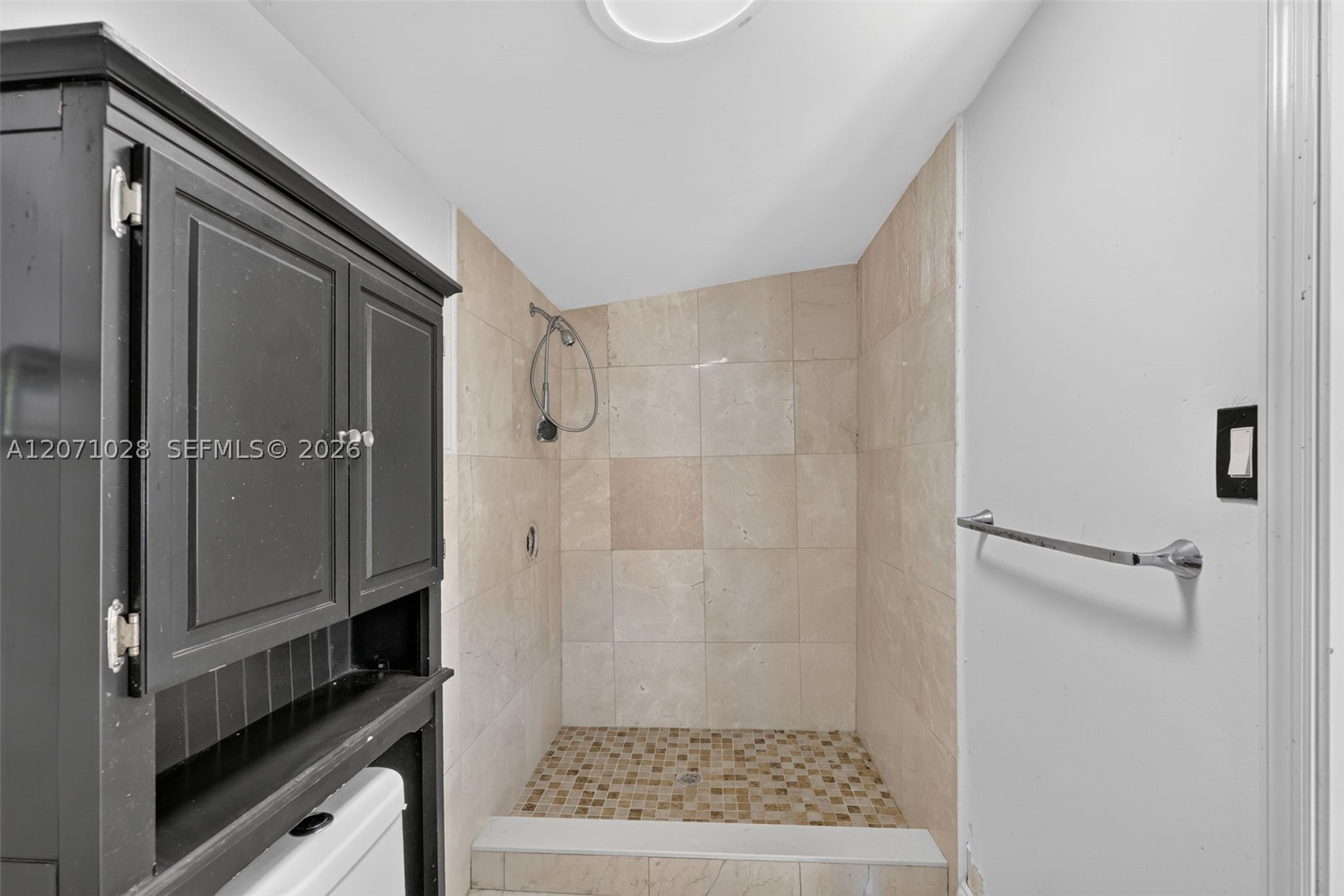 10890 SW 95th St, Miami FL 33176