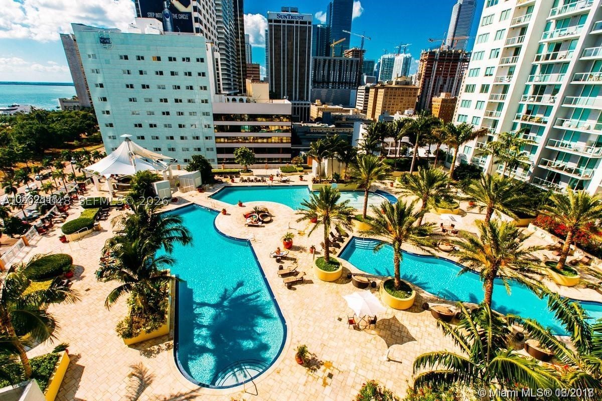 244 Biscayne Blvd #1707, Miami FL 33132
