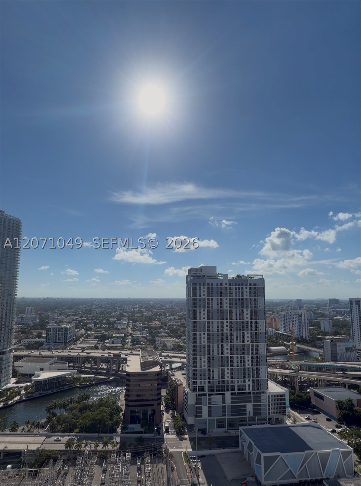90 SW 3rd St #3408, Miami FL 33130