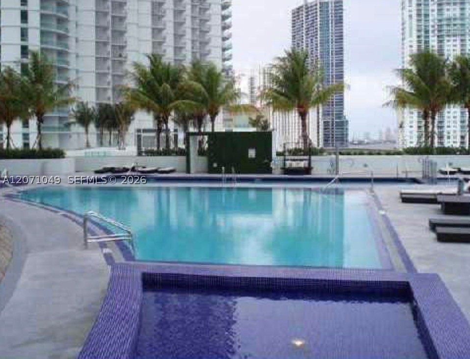 90 SW 3rd St #3408, Miami FL 33130