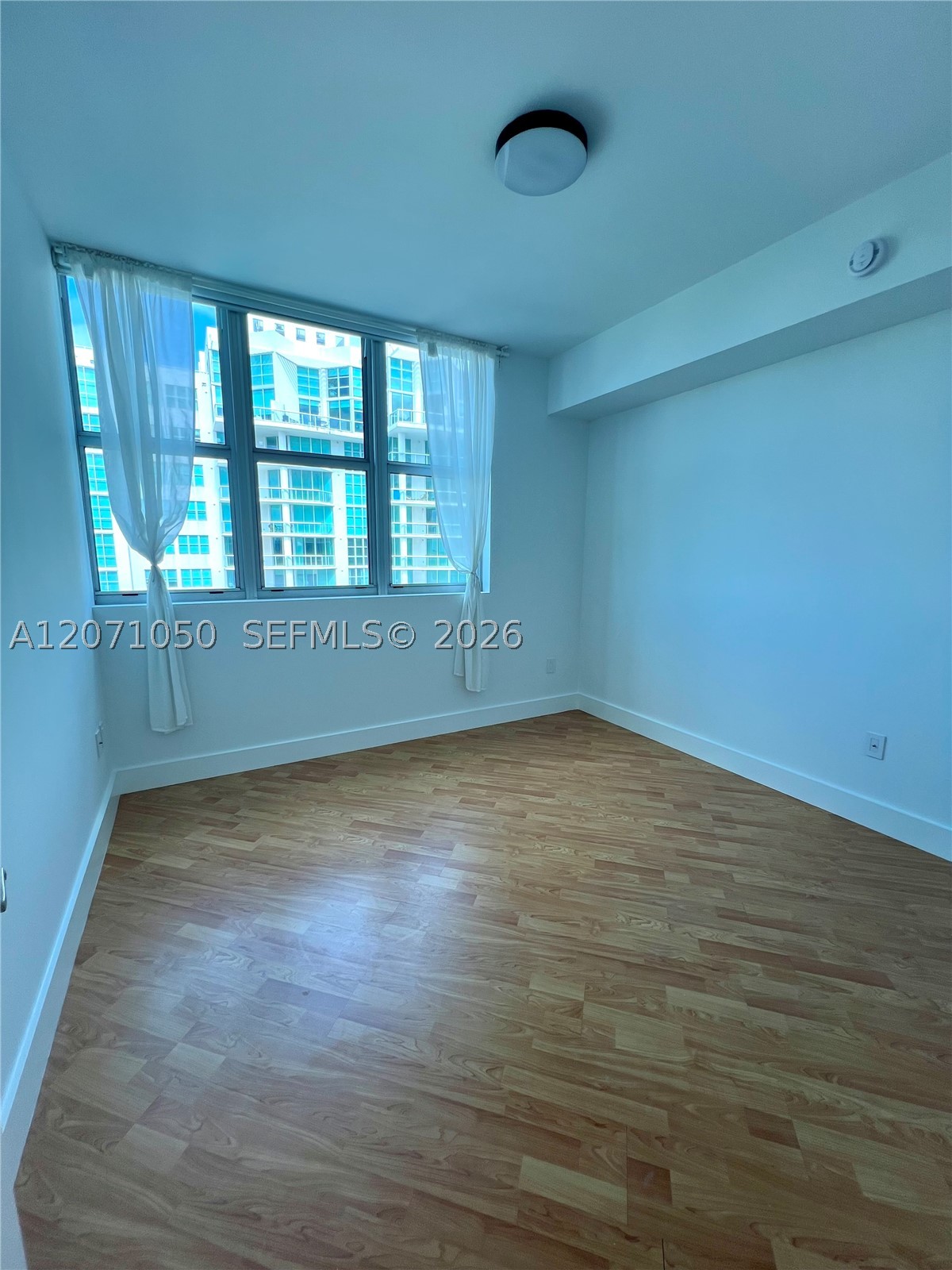 3131 NE 188th St  #1-801, Aventura FL 33180