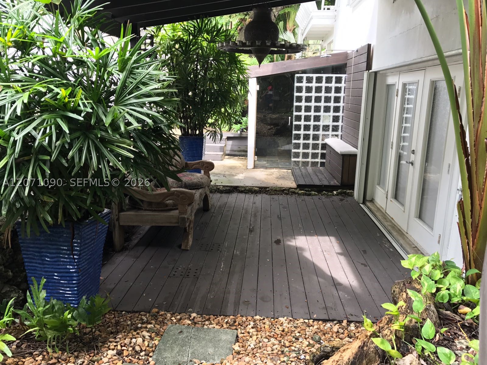 3596 Main Hwy, Miami FL 33133