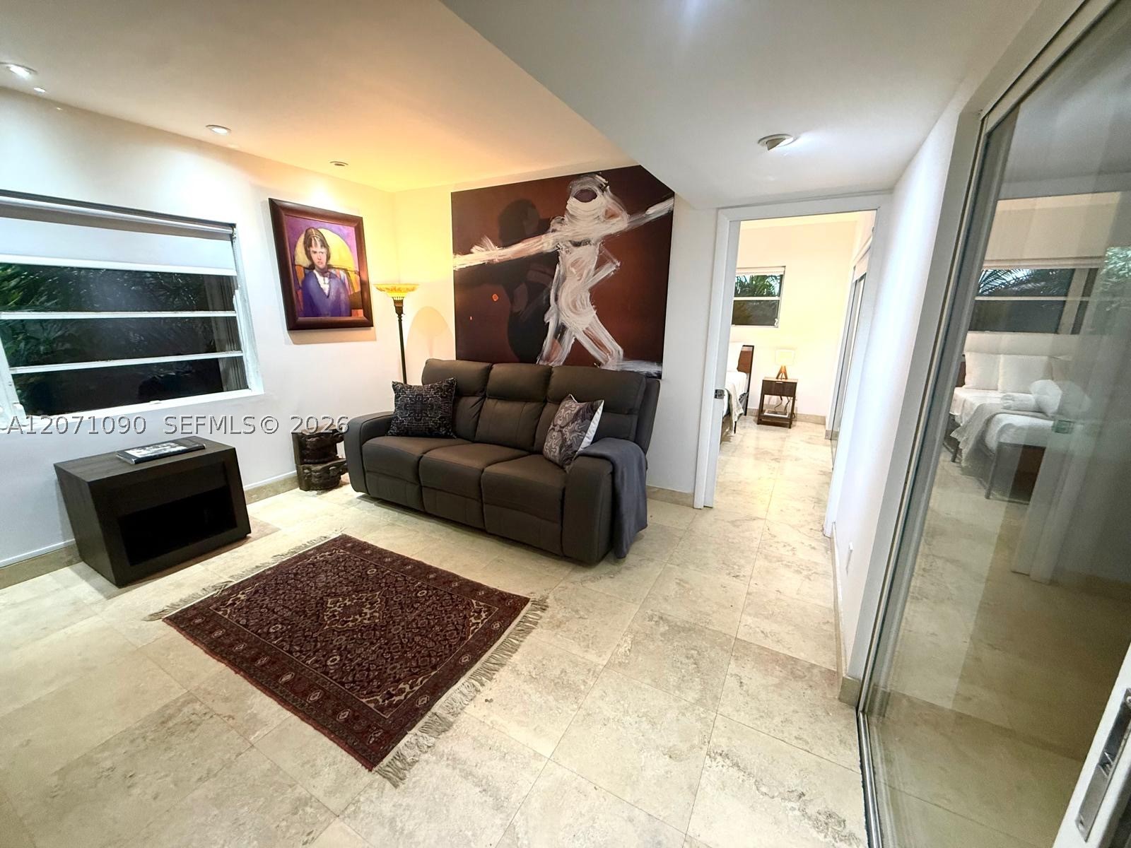 3596 Main Hwy, Miami FL 33133