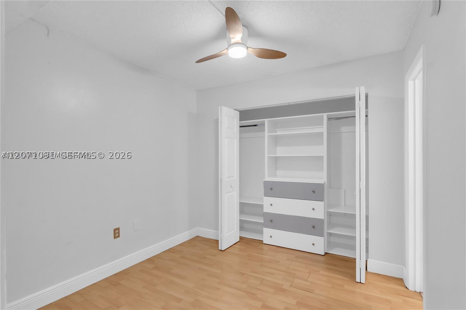 5055 NW 7th St #504, Miami FL 33126