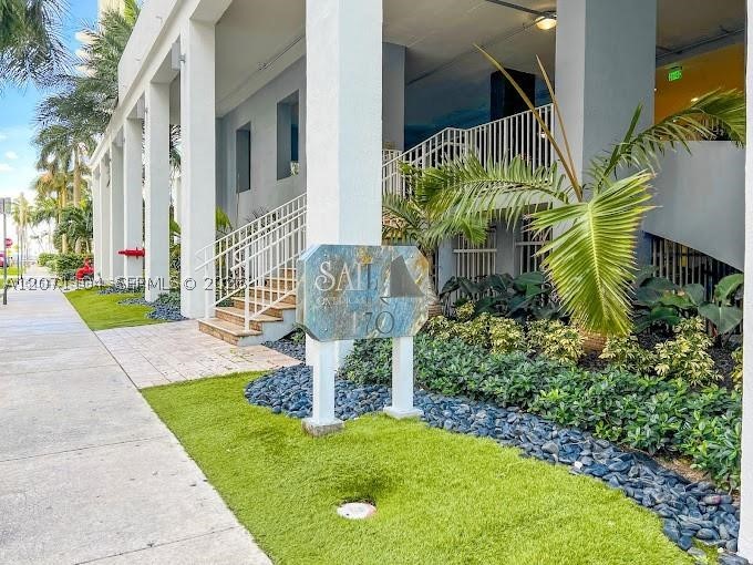 170 SE 14th St #1506, Miami FL 33131