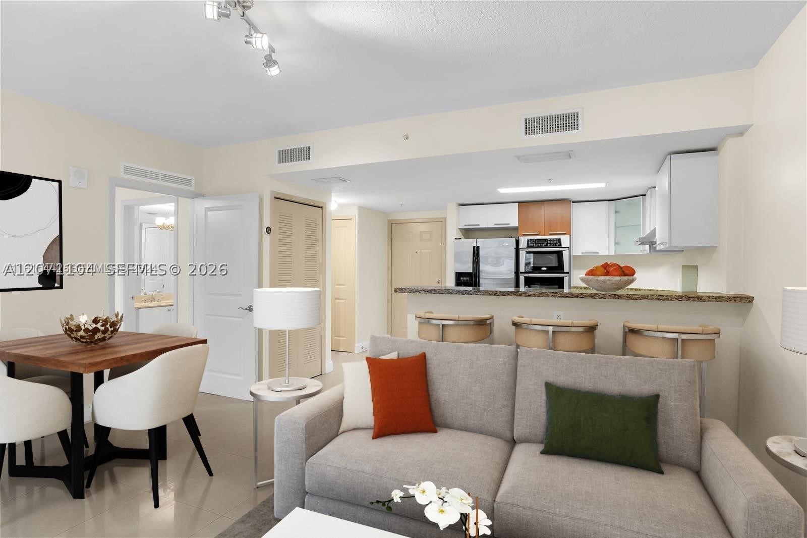 170 SE 14th St #1506, Miami FL 33131