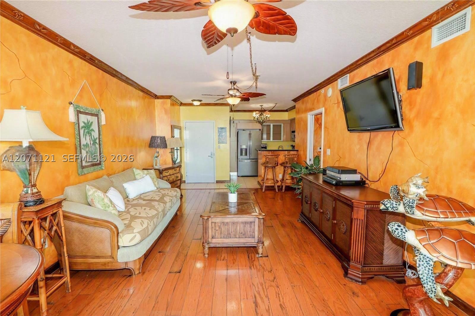 335 S Biscayne Blvd #1500, Miami FL 33131