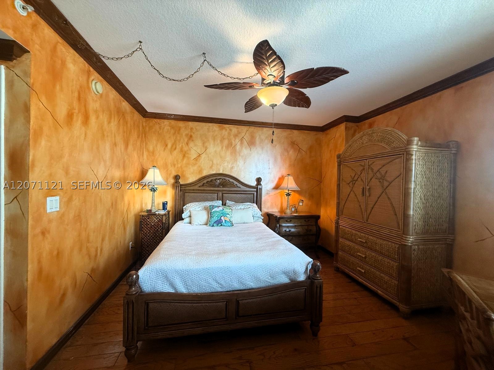 335 S Biscayne Blvd #1500, Miami FL 33131