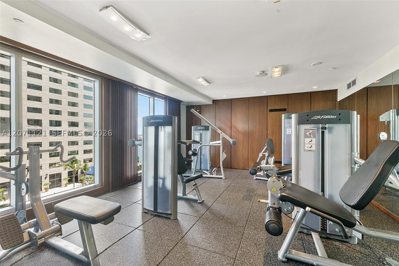 335 S Biscayne Blvd #1500, Miami FL 33131