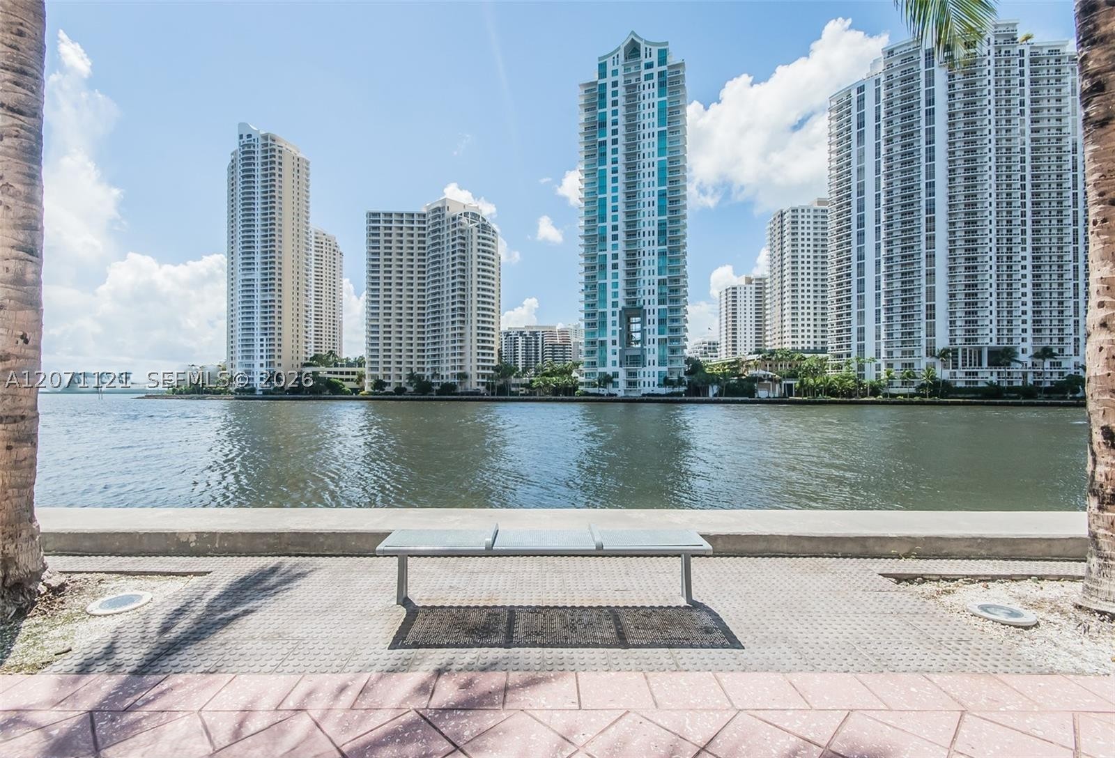 335 S Biscayne Blvd #1500, Miami FL 33131