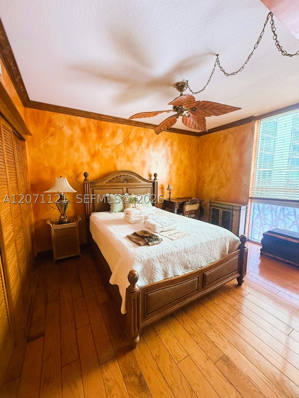 335 S Biscayne Blvd #1500, Miami FL 33131