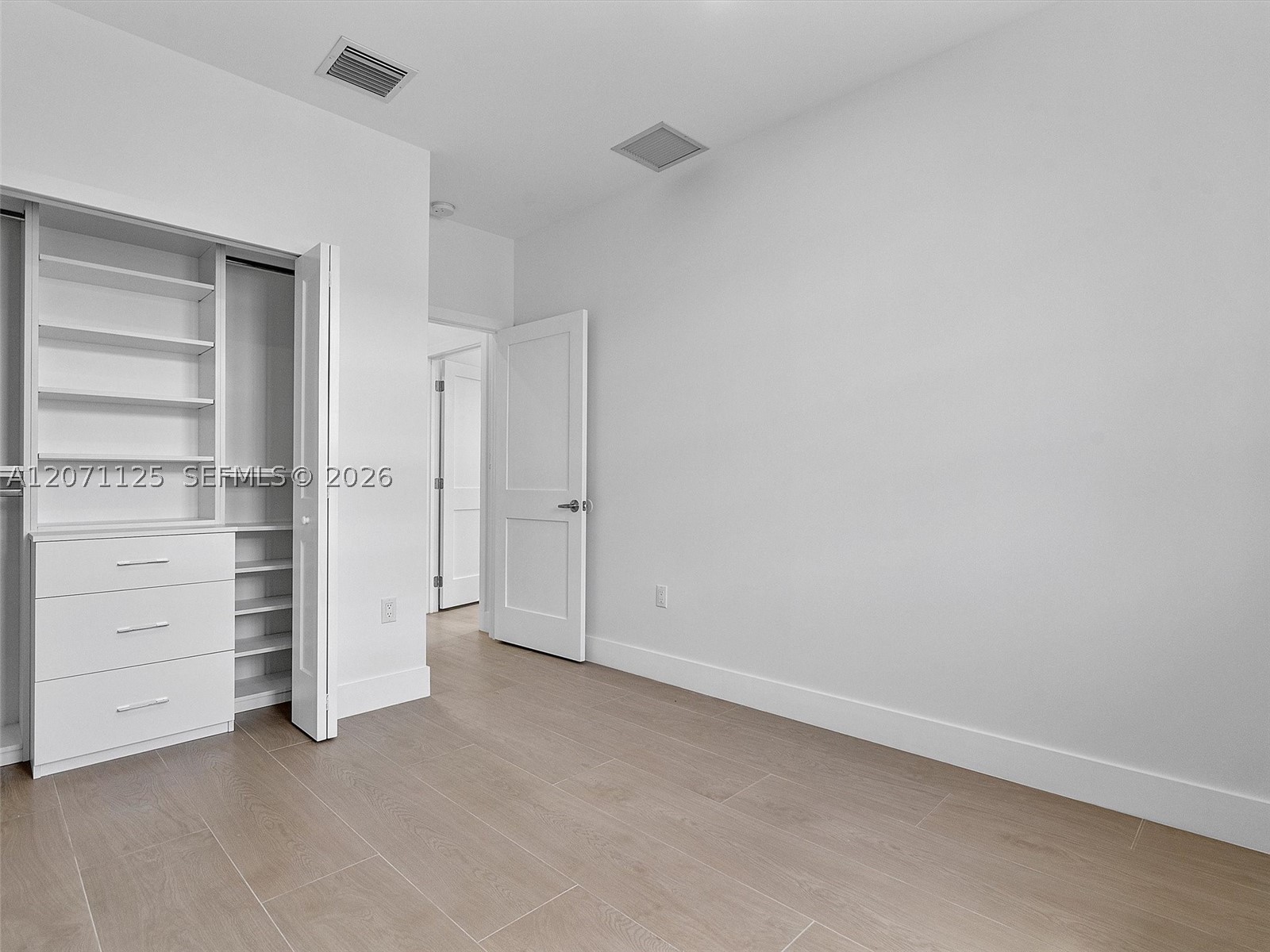 112 Florida Ave, Coral Gables FL 33133