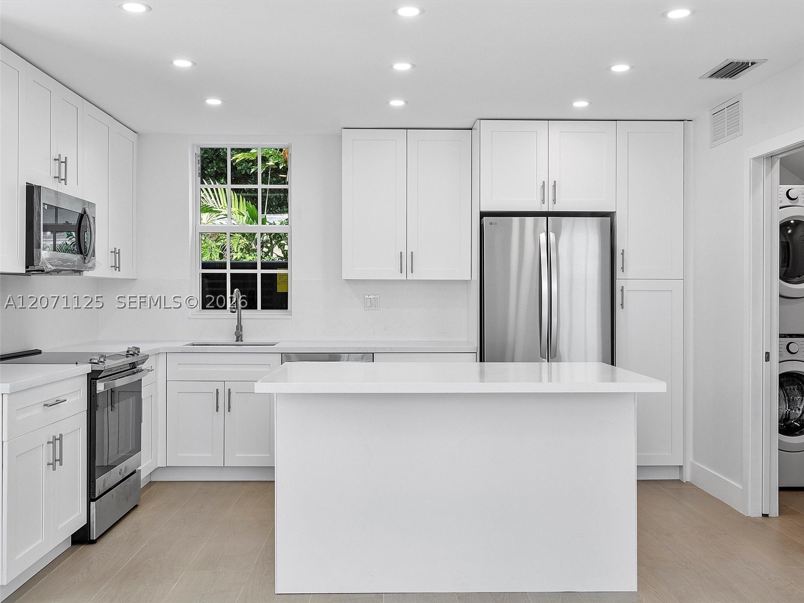 112 Florida Ave, Coral Gables FL 33133