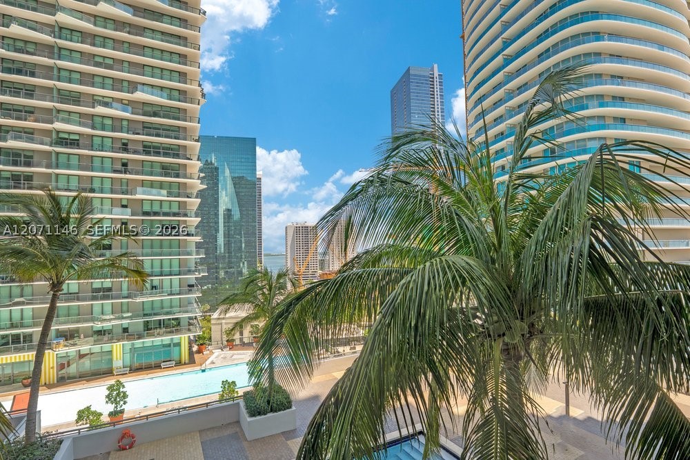 60 SW 13th St #1402, Miami FL 33130
