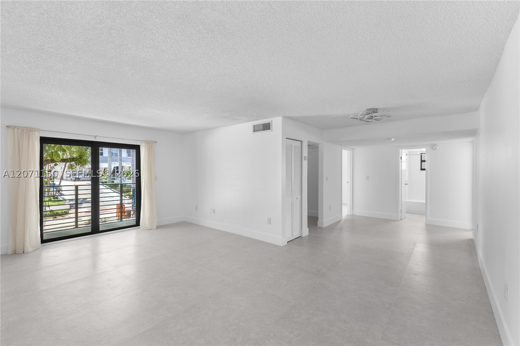 1225 West Ave #201, Miami Beach FL 33139