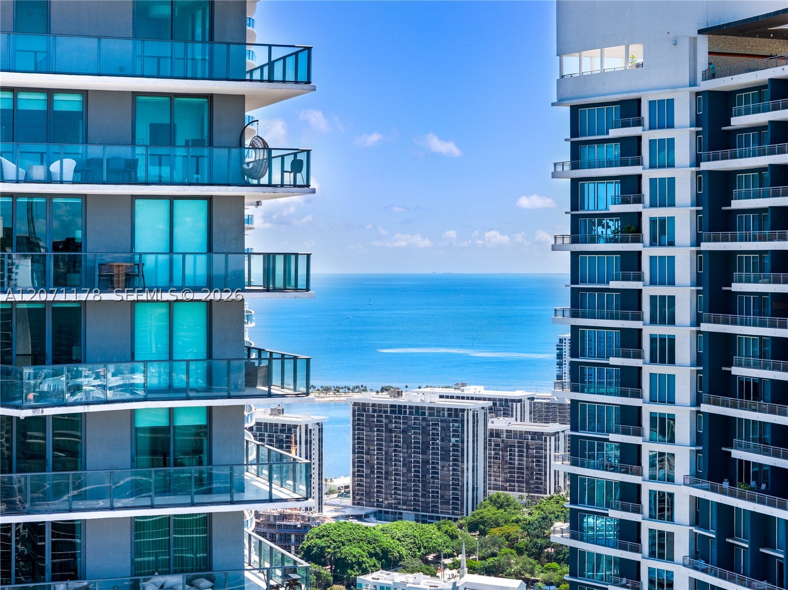 1300 S Miami Ave #3709, Miami FL 33130