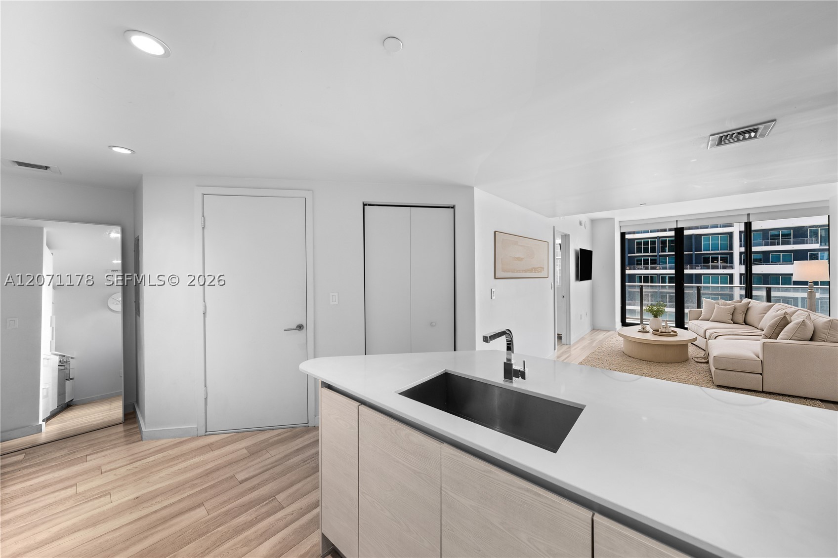1300 S Miami Ave #3709, Miami FL 33130