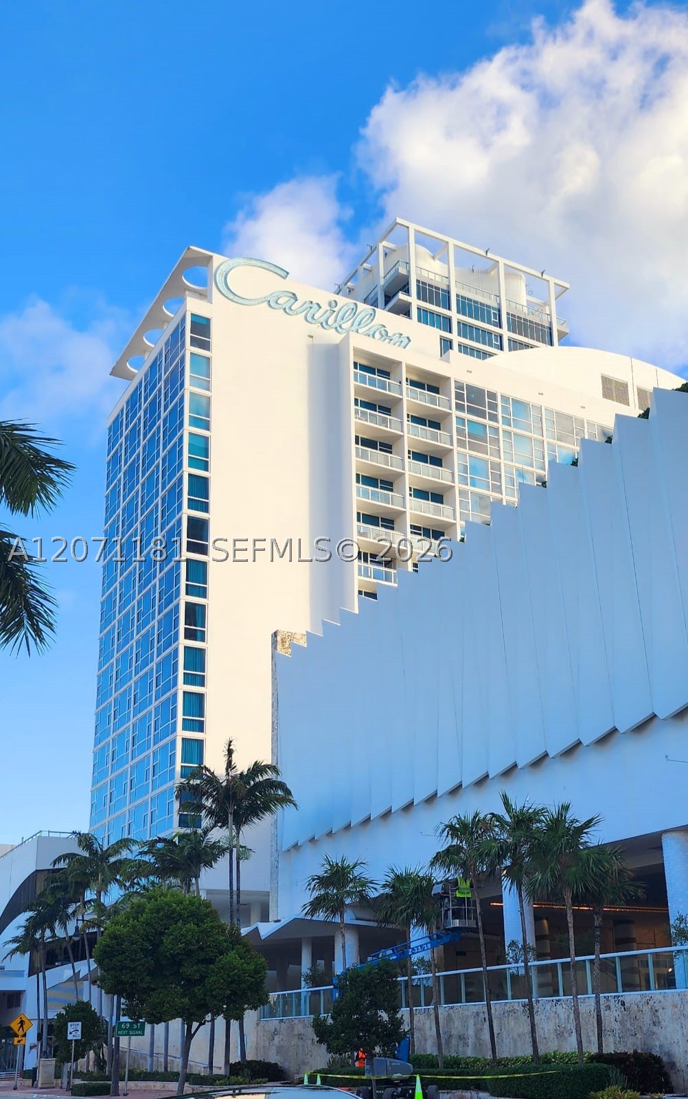 6801 Collins Ave #LPH05, Miami Beach FL 33141