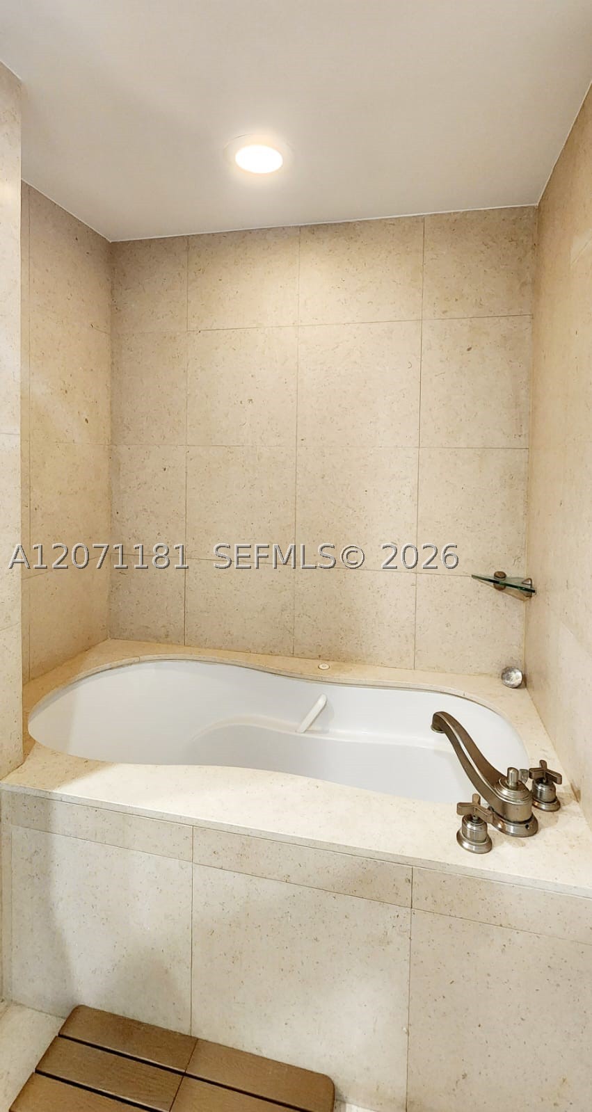 6801 Collins Ave #LPH05, Miami Beach FL 33141