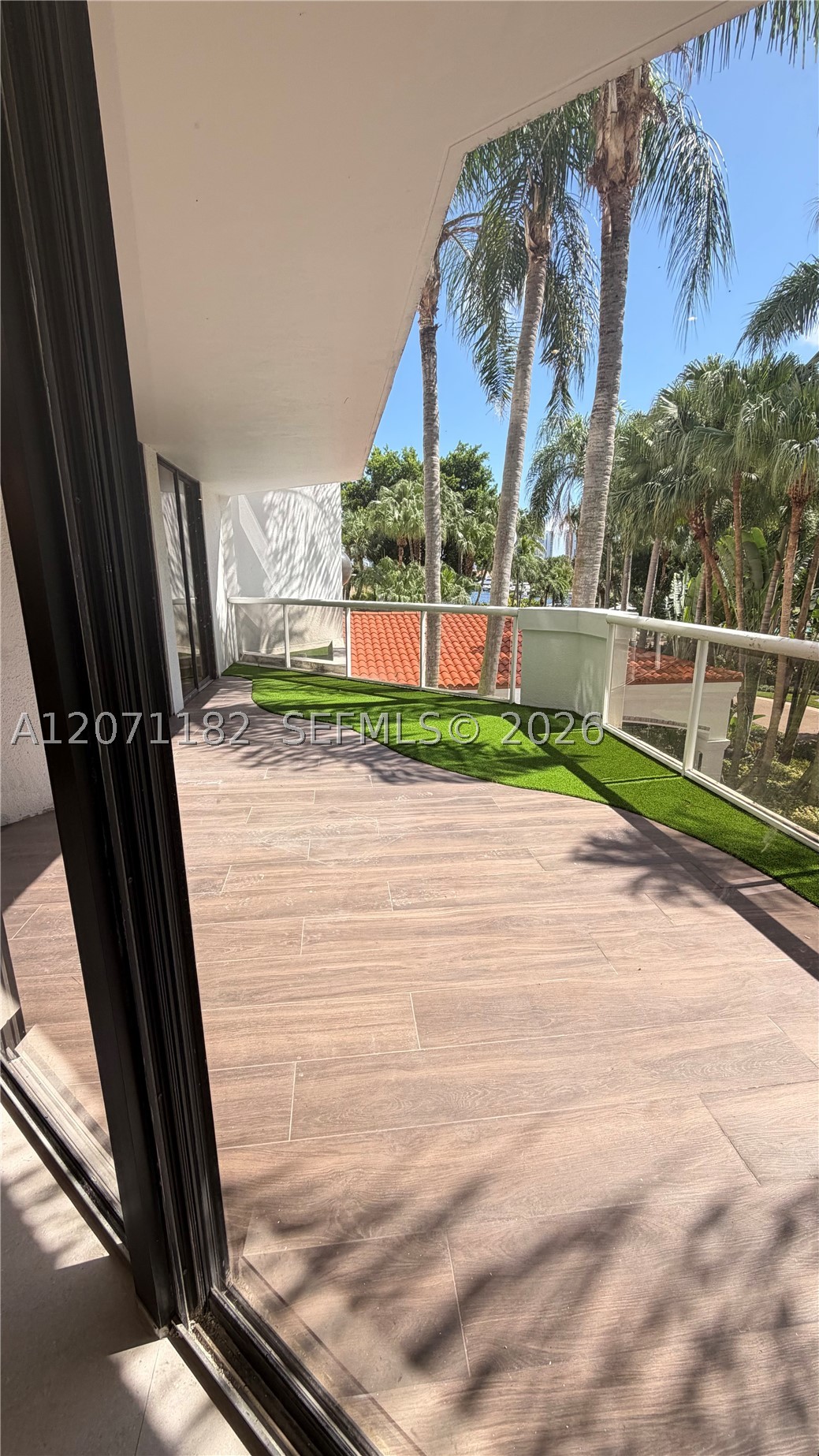 3610 Yacht Club Dr #213, Aventura FL 33180
