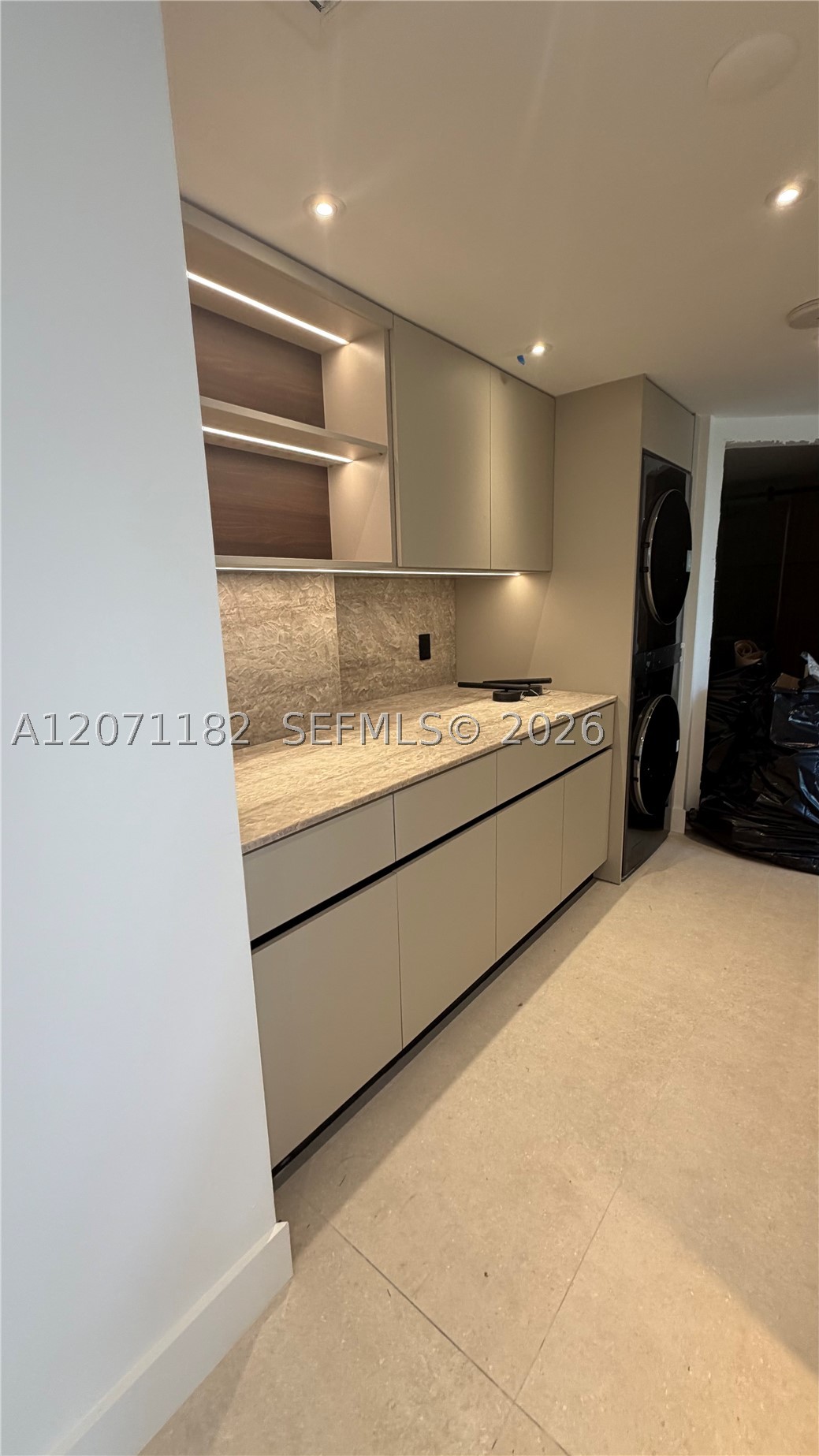 3610 Yacht Club Dr #213, Aventura FL 33180