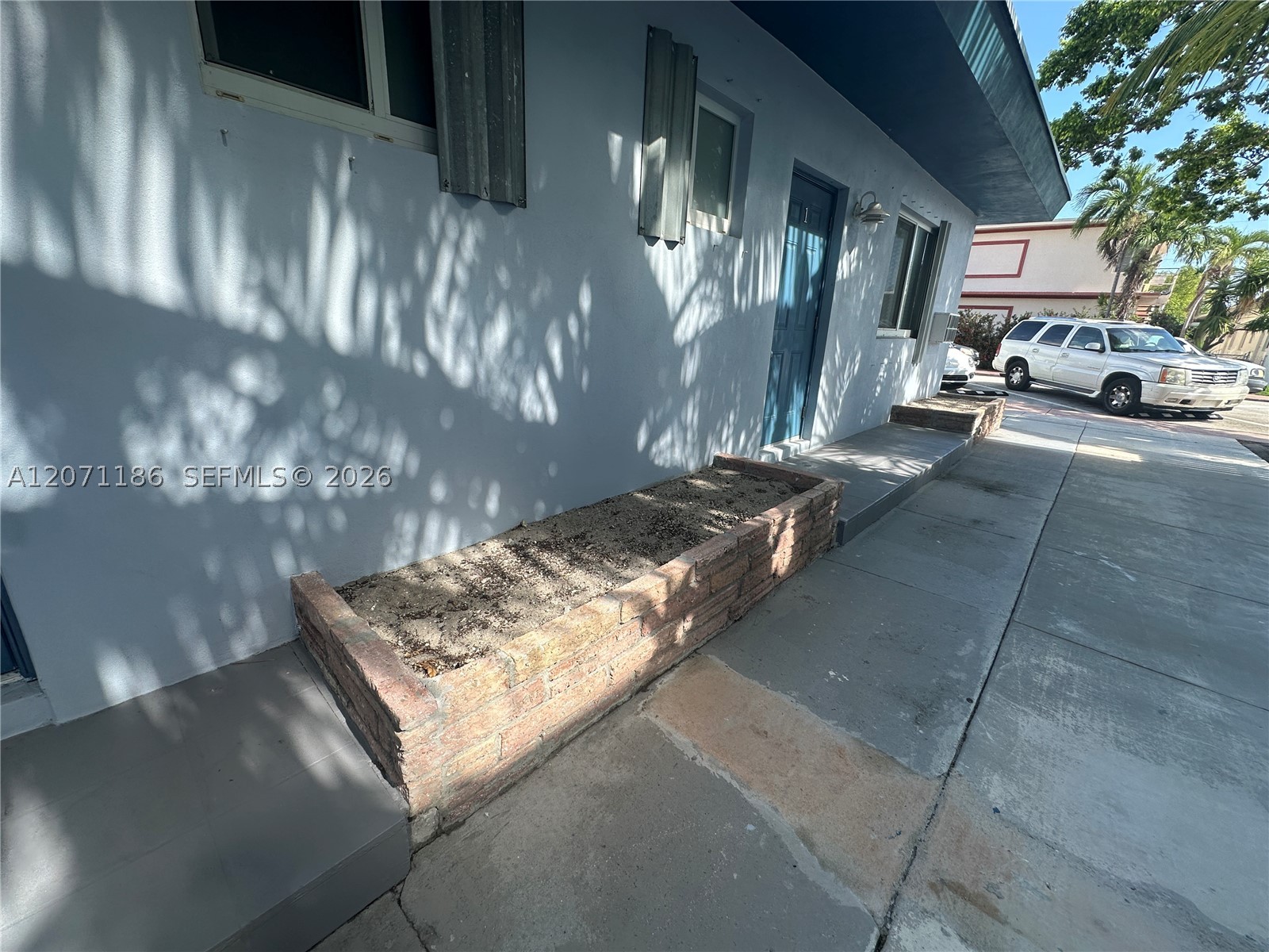 836 81st St #4, Miami Beach FL 33141
