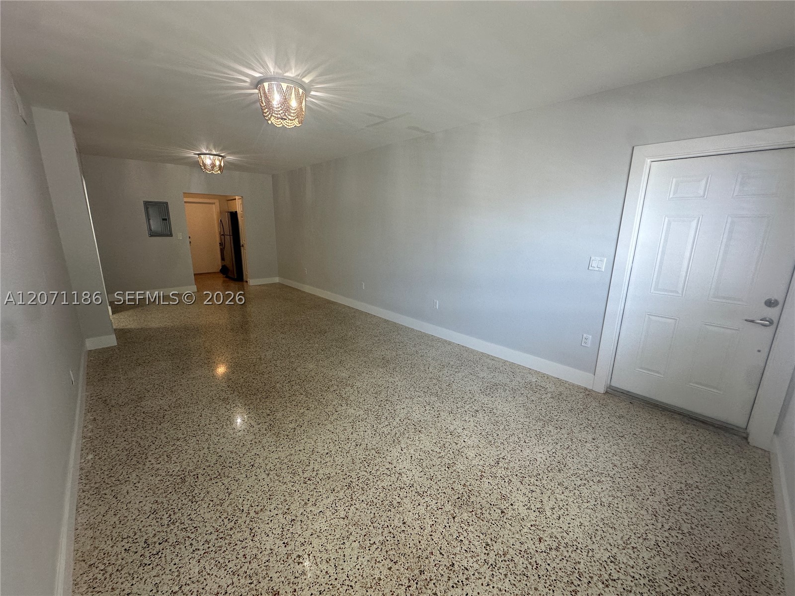 836 81st St #4, Miami Beach FL 33141