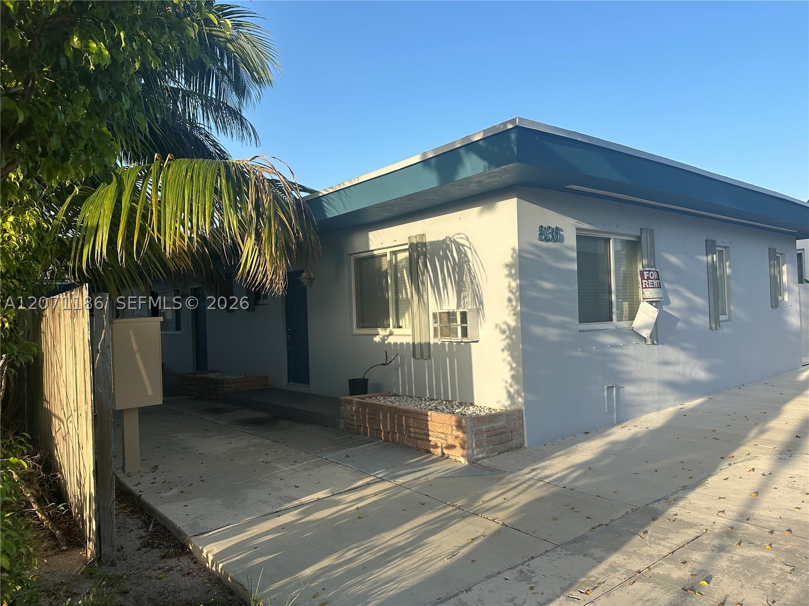 836 81st St #4, Miami Beach FL 33141
